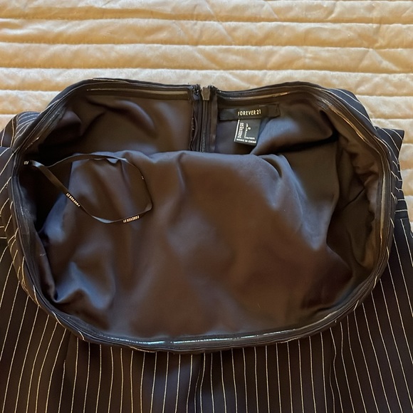 STRIPED STRAPLESS ROMPER - Picture 8 of 9